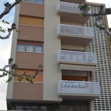 Bloc de pisos a Bellvís